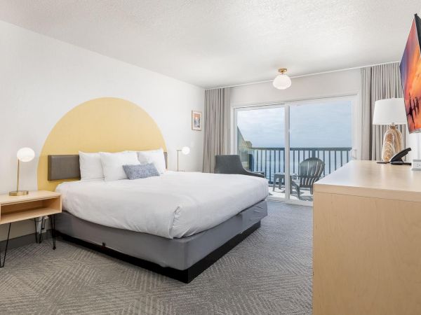 Surfland Hotel